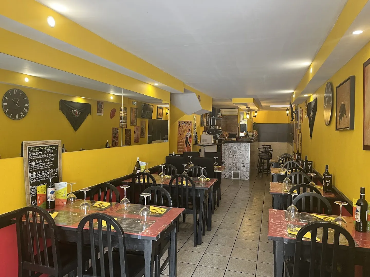 Restaurant Beziers : La Casa de Tony : Paëlla & Tapas